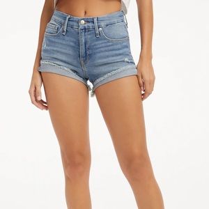 Good American Good Curve Short